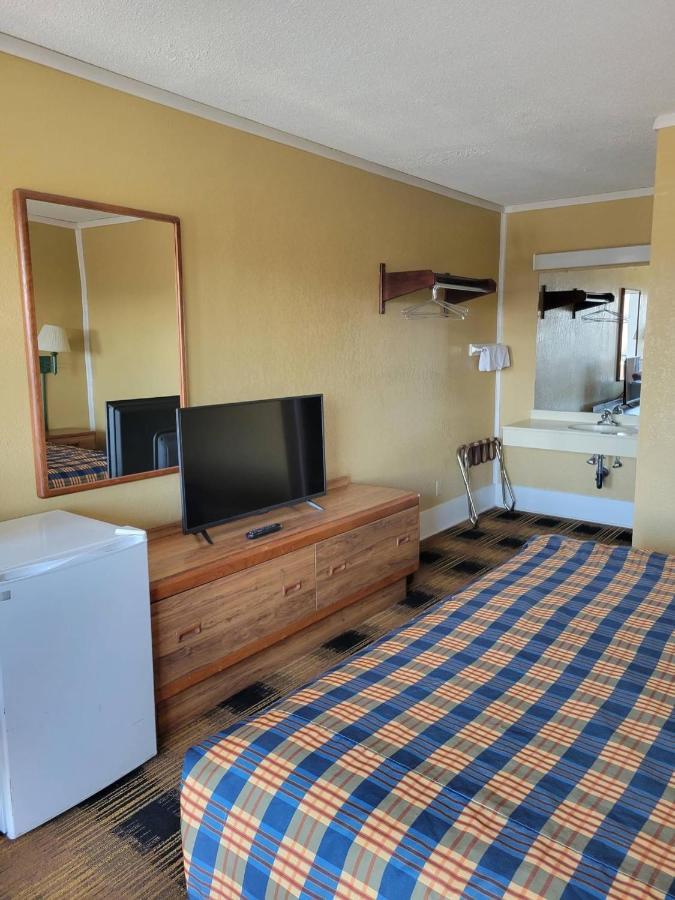 Smokies Inn - New Linens & Ultrafast Wifi - Friendliest Hospitality Guaranteed! Кодак Экстерьер фото