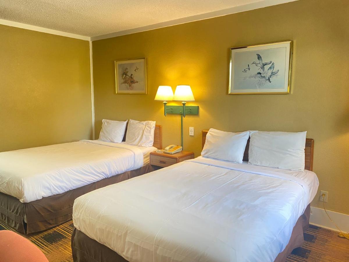 Smokies Inn - New Linens & Ultrafast Wifi - Friendliest Hospitality Guaranteed! Кодак Экстерьер фото